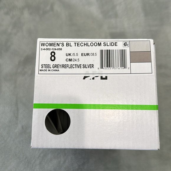 New APL Women’s Big Logo Techloom Slides - Picture 6 of 6